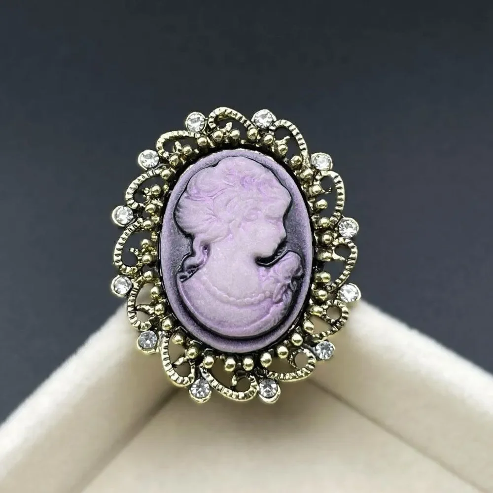 Yellow Gold and Purple with Diamond Crystal Victorian Lady Cameo Pin Back Brooch